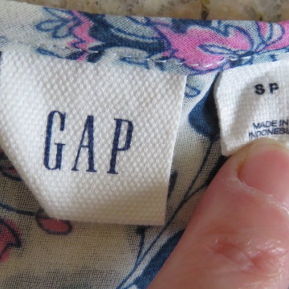 GAP Sheer Blue & Pink Cap Sleeve TOP Small (K346) - Picture 5 of 6